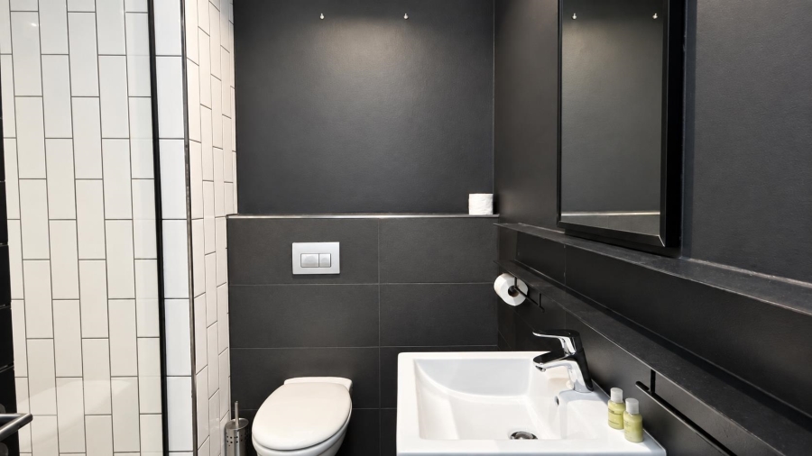1 Bedroom Property for Sale in Woodstock Western Cape
